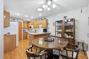 416 Raymond St, Somerset, WI 54025 - Photo 5