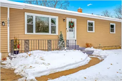 1901 Stowe Avenue, Arden Hills, MN 55112 - Photo 3