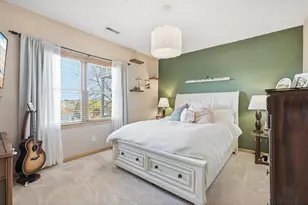 1533 Hallewood Blvd, New Richmond, WI 54017 - Photo 19