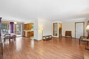 1015 W Maple St, River Falls, WI 54022 - Photo 7