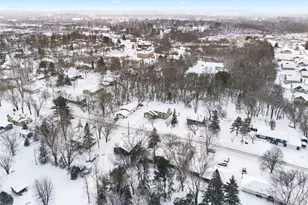 1015 W Maple St, River Falls, WI 54022 - Photo 33