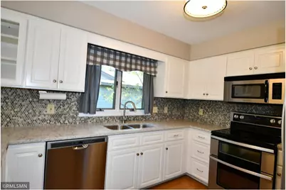 580 Evergreen Drive #21, New Richmond, WI 54017 - Photo 9