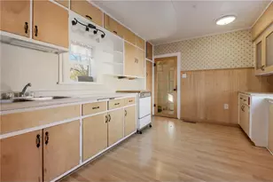 804 E Prospect St, Durand, WI 54736 - Photo 9