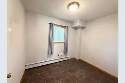 911 Radcliffe Avenue, Altoona, WI 54720 - Photo 15