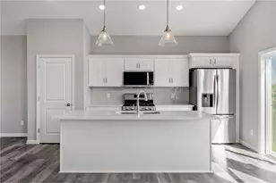 812 Fox River Rd, Somerset, WI 54025 - Photo 9