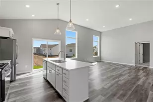 812 Fox River Rd, Somerset, WI 54025 - Photo 11