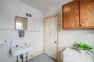 606 W Brown St, Augusta, WI 54722 - Photo 27