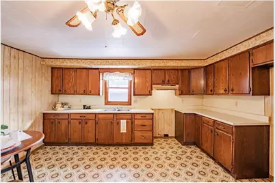 606 W Brown Street, Augusta, WI 54722 - Photo 7