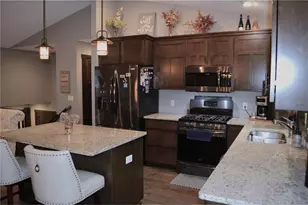 1642 Beaver Way, New Richmond, WI 54017 - Photo 9