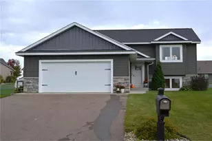 1642 Beaver Way, New Richmond, WI 54017 - Photo 33