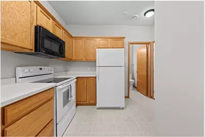 1980 Pika Trail #E, River Falls, WI 54022 - Photo 9