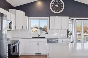 1546 Mallard Ave, Baldwin, WI 54002 - Photo 5