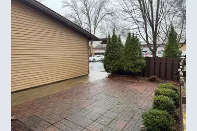 434 E 11th Street #L, New Richmond, WI 54017 - Photo 5