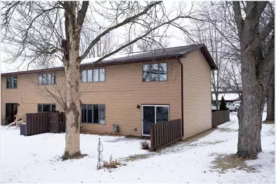 434 E 11th Street #L, New Richmond, WI 54017 - Photo 35