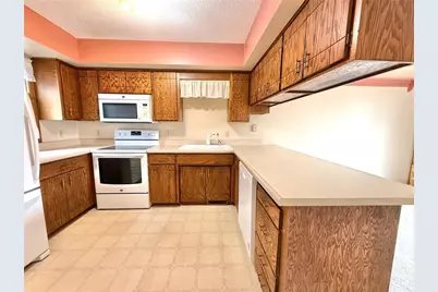 434 E 11th Street #L, New Richmond, WI 54017 - Photo 9