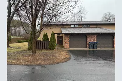 434 E 11th Street #L, New Richmond, WI 54017 - Photo 1