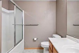 935 Ferndale Street, Maplewood, MN 55119 - Photo 31