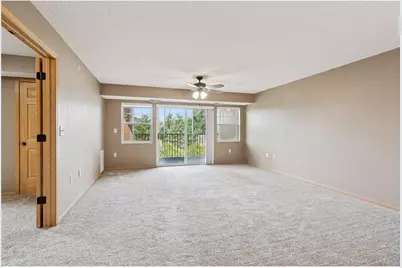 935 Ferndale Street #302, Maplewood, MN 55119 - Photo 11