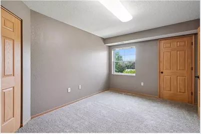 935 Ferndale Street #302, Maplewood, MN 55119 - Photo 21