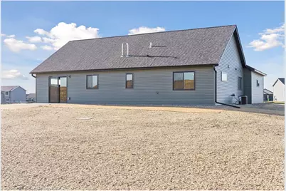 466 Coyote Way, New Richmond, WI 54017 - Photo 41