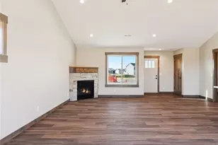 466 Coyote Way, New Richmond, WI 54017 - Photo 15