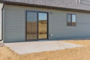 466 Coyote Way, New Richmond, WI 54017 - Photo 37