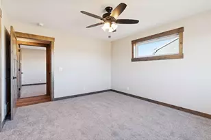 466 Coyote Way, New Richmond, WI 54017 - Photo 21