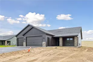 480 Coyote Way, New Richmond, WI 54017 - Photo 31