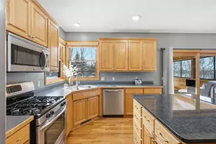 1654 Waters Edge Dr, New Richmond, WI 54017 - Photo 9