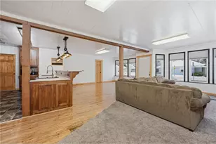 1303 Margaret St, Eau Claire, WI 54701 - Photo 9