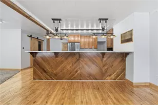 1303 Margaret St, Eau Claire, WI 54701 - Photo 7