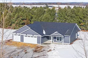 1276 200th Ave, New Richmond, WI 54017 - Photo 3