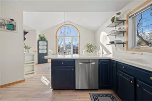 2001 Stonepine Ave, Hudson, WI 54016 - Photo 13