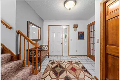 410 River Hills Road, River Falls, WI 54022 - Photo 5