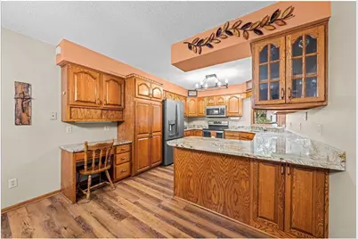 410 River Hills Road, River Falls, WI 54022 - Photo 9