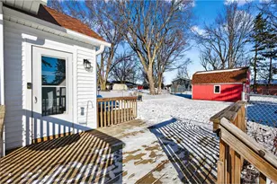 306 N Division St, Roberts, WI 54023 - Photo 25