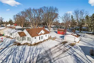 306 N Division St, Roberts, WI 54023 - Photo 3