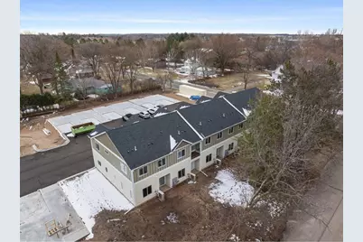 425 W 8th Street #20, New Richmond, WI 54017 - Photo 23