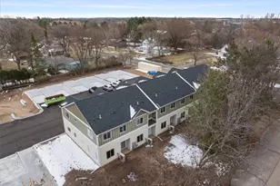 425 W 8th St, New Richmond, WI 54017 - Photo 23