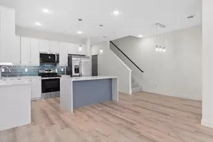 425 W 8th St, New Richmond, WI 54017 - Photo 3