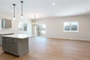 502 Kreekview Dr, Osceola, WI 54020 - Photo 7