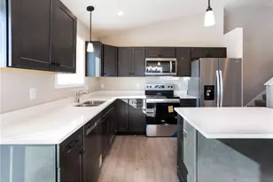 1220 Corey Ct, Osceola, WI 54020 - Photo 9