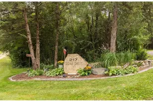 217 Cedar Dr, Hudson, WI 54016 - Photo 7