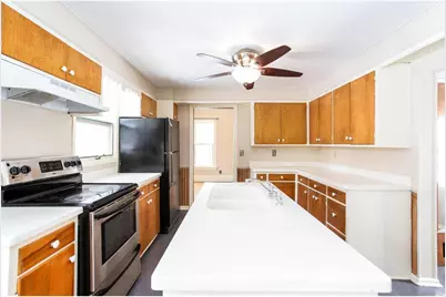 110 N Pearl Street, River Falls, WI 54022 - Photo 15