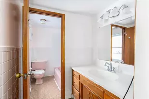 110 N Pearl St, River Falls, WI 54022 - Photo 23