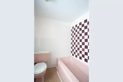 110 N Pearl Street, River Falls, WI 54022 - Photo 23