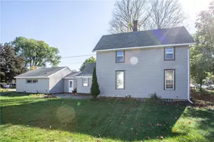 110 N Pearl St, River Falls, WI 54022 - Photo 33