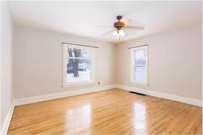 110 N Pearl Street, River Falls, WI 54022 - Photo 11