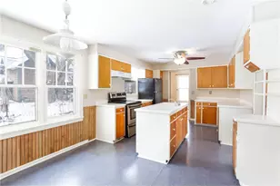 110 N Pearl St, River Falls, WI 54022 - Photo 11