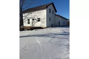 878 Washington St, Prescott, WI 54021 - Photo 3